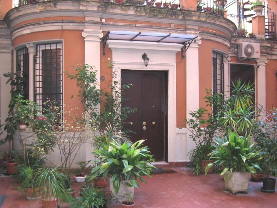 Vivilo Collection - Opera Teather - Very Appartement